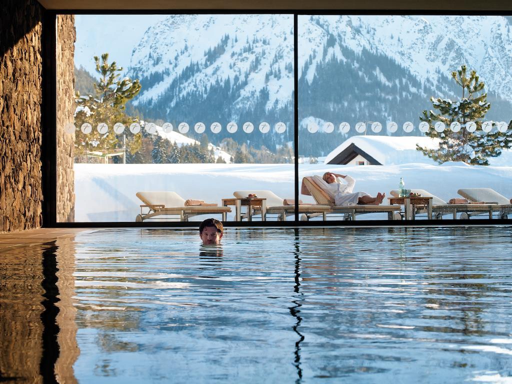 A-Rosa Ifen Hotel Kleinwalsertal Хиршегг Экстерьер фото The spa at The Lodge at Blue Sky